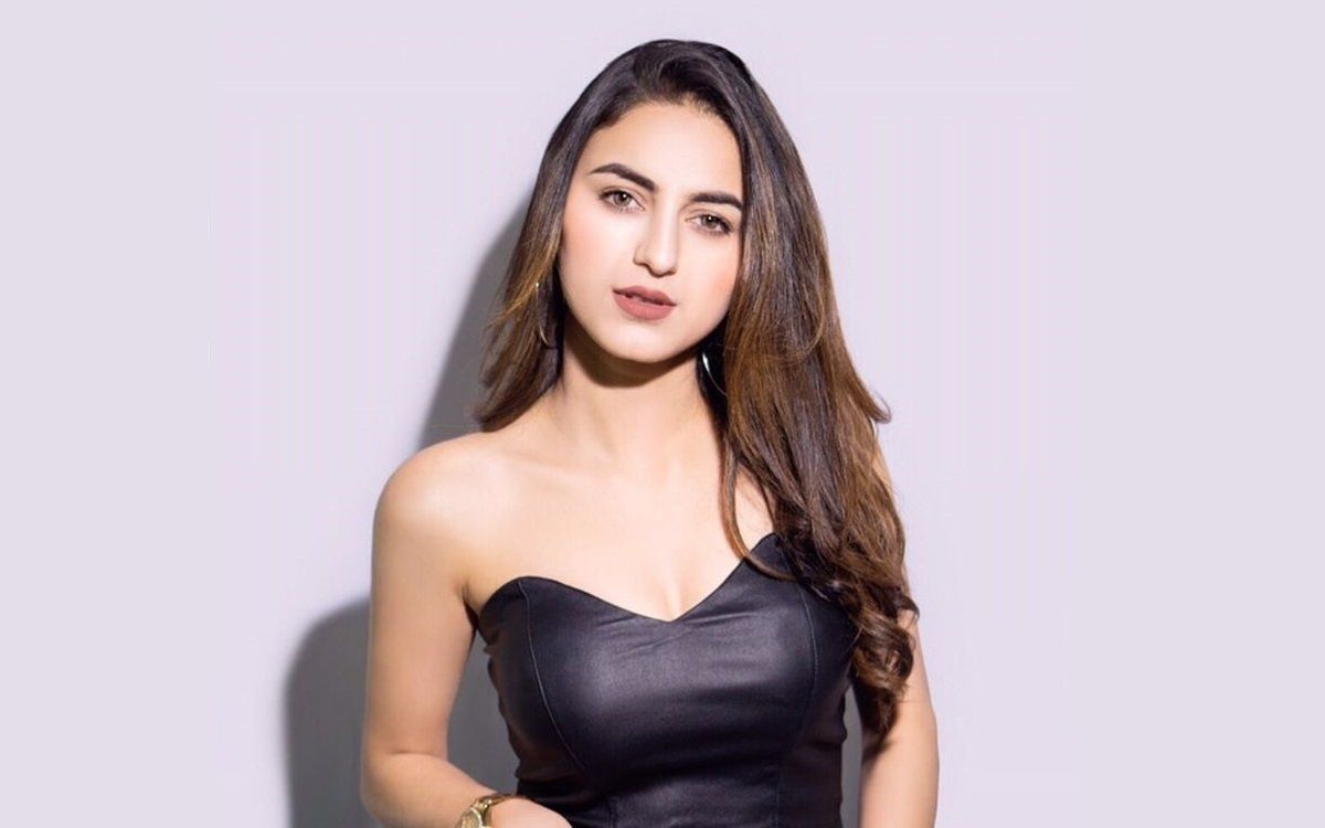 Celebrity 2 Makeup by Inderjeet